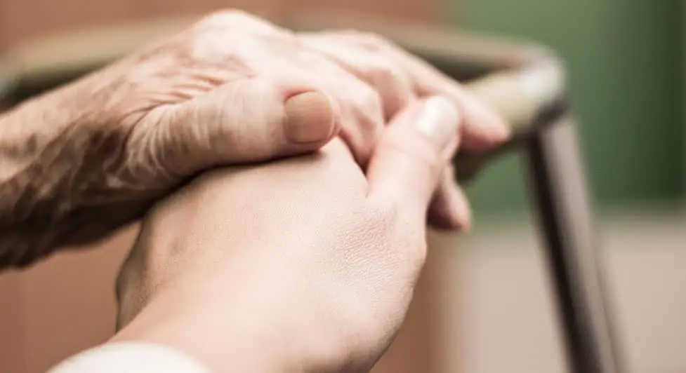 Royale Oaks And House Of Hope'S Compassionate Care Across The Continuum - Lument Care 977X532 1