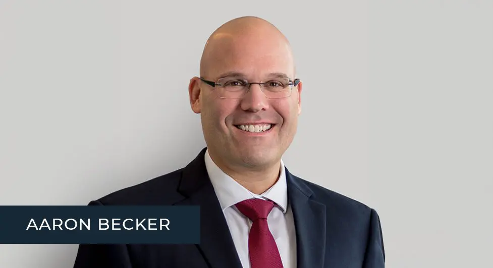 Aaron Becker, Lument