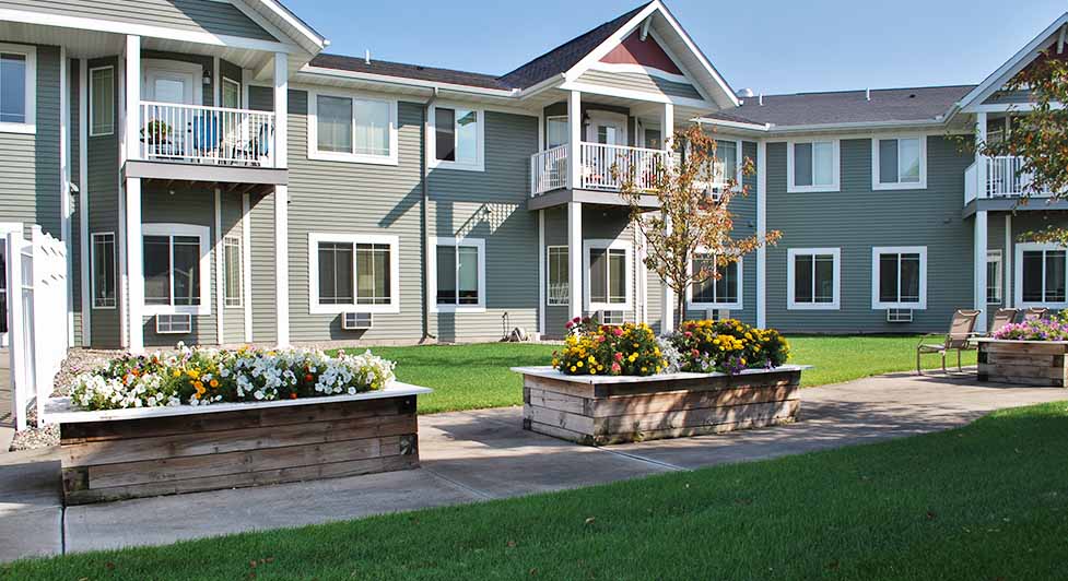 Grand Meadows Senior Living: Earned Trust Leads To Rewarding Recapitalization - Lument Grand 977X532 1